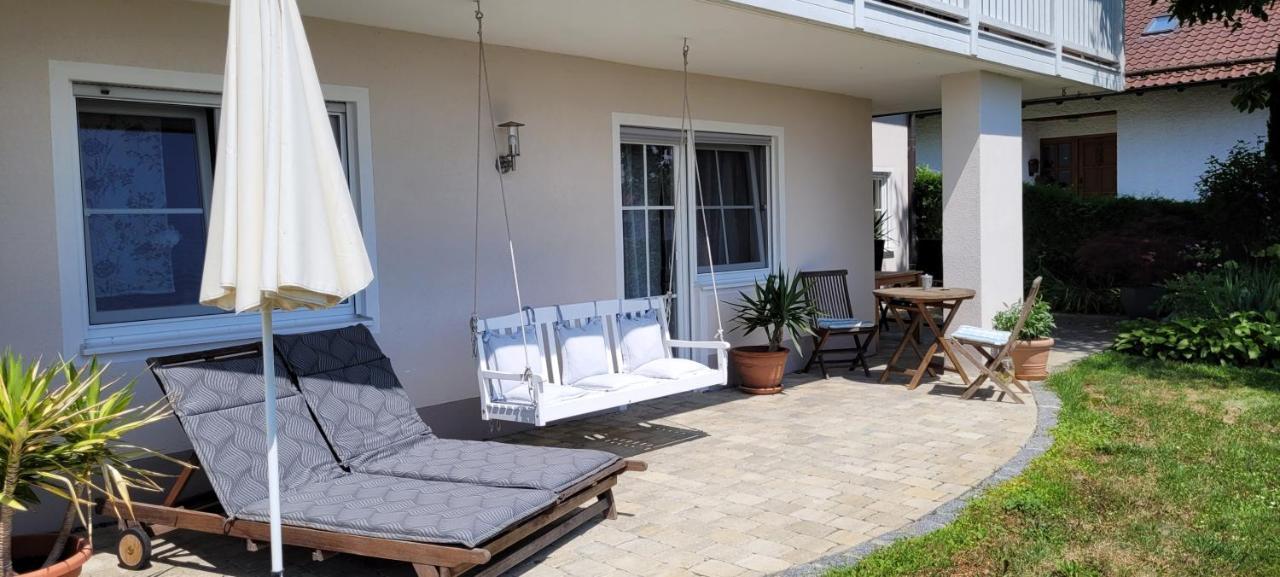Stilvolles Apartment "Romantic" Neukirchen vorm Wald Exterior foto